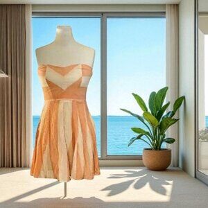 NWT Urban Outfitters Kimchi Blue Strapless Mini Dress